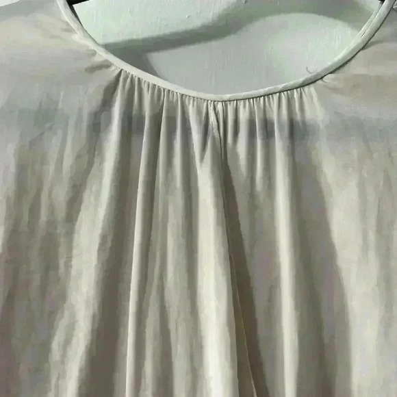 Vince Women's Cross-Front Draped Blouse - Picture 4 of 10